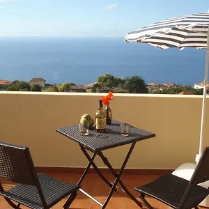 Vista Romantica Madeira Apartment Arco da Calheta (Madeira)
